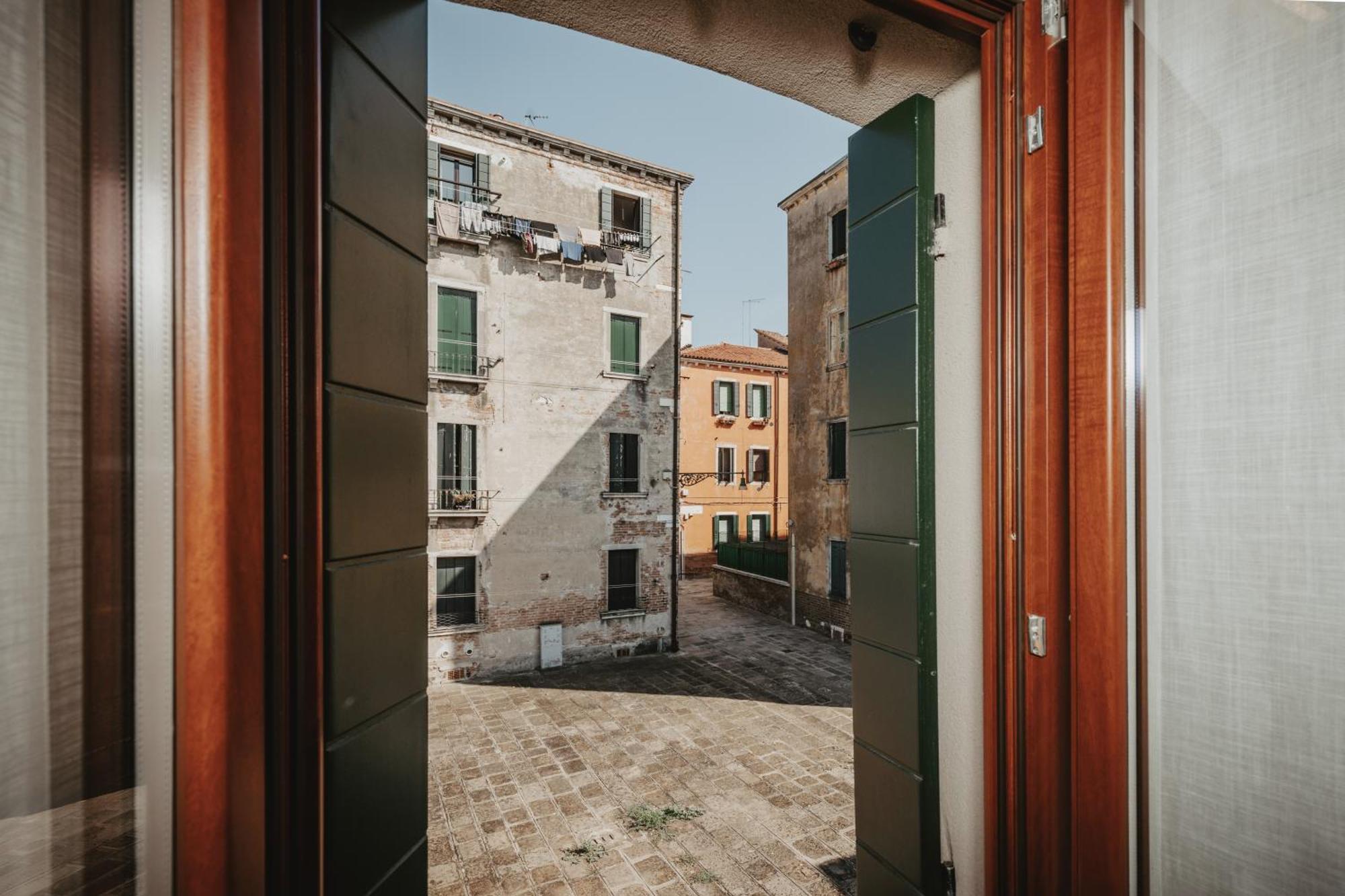 Ferienwohnung Accogliente Monolocale Veneziano2 Aria Condizionata, Vicino A Campus E Stazione Exterior foto