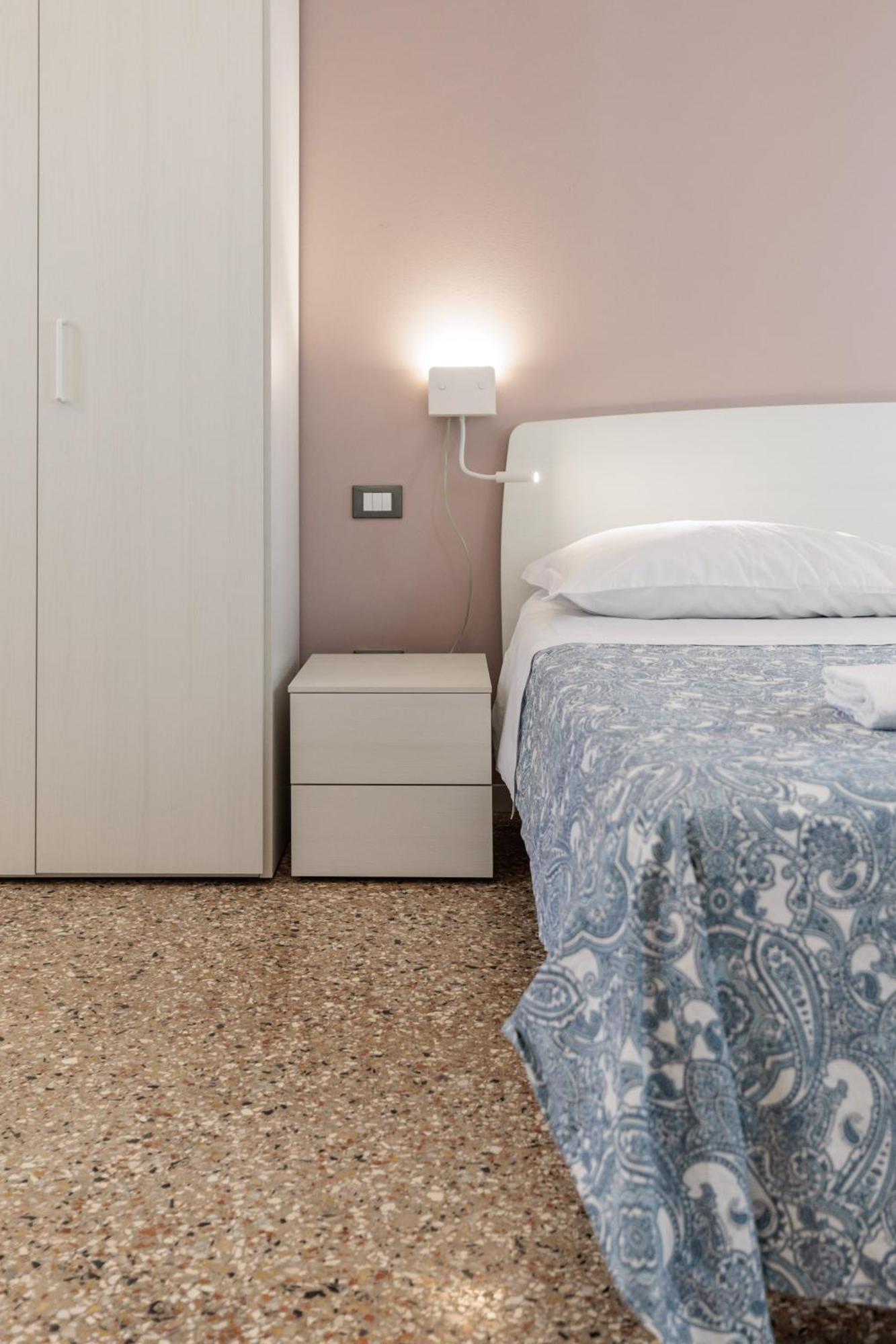 Ferienwohnung Accogliente Monolocale Veneziano2 Aria Condizionata, Vicino A Campus E Stazione Exterior foto